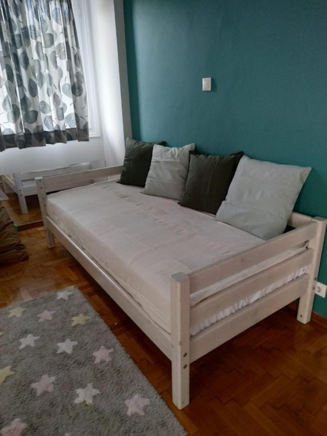 Fully Renovated, Family-Friendly Apartment, Next To A Huge Green Park, In Athens Center Εξωτερικό φωτογραφία