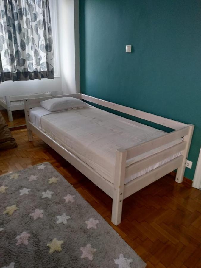 Fully Renovated, Family-Friendly Apartment, Next To A Huge Green Park, In Athens Center Εξωτερικό φωτογραφία
